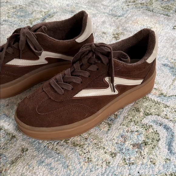 Brown and Cream women’s Sneakers - Picture 2 of 3